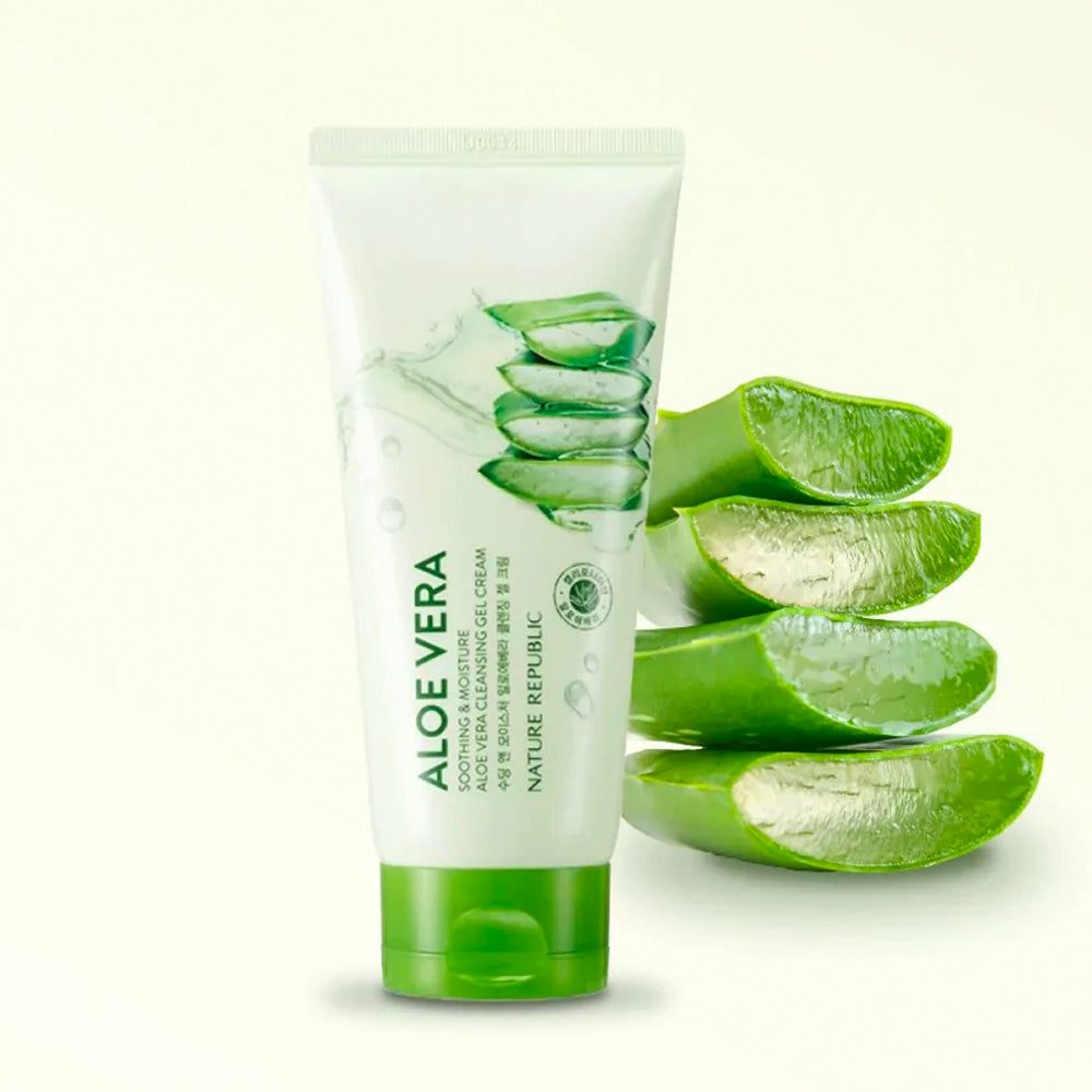 Soothing & Moisture Aloe Vera Foam Cleanser 150ml - Rivvy Momo